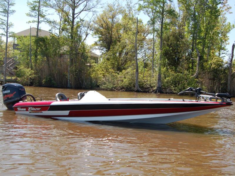 Taking your Dog Boating Articles from L&M Marine