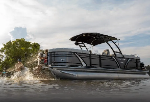 Shop Xpress Boats at L & M Marine